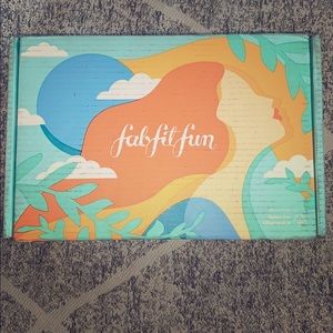 FABFITFUN SUMMER 2020 BOX